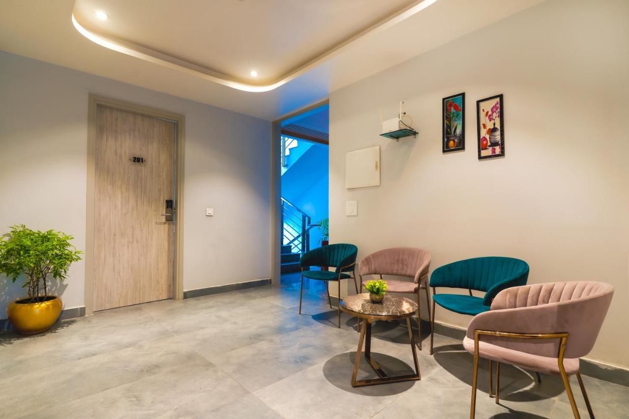 Hotel Kailash Plaza Дехрадун Экстерьер фото